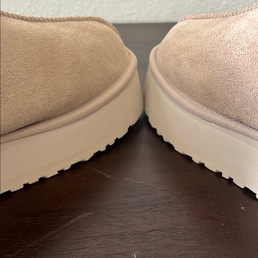 *SOLD* UGG Tazz wool-blend fleece-lined embroidered suede platform NO BOX - Picture 8 of 15